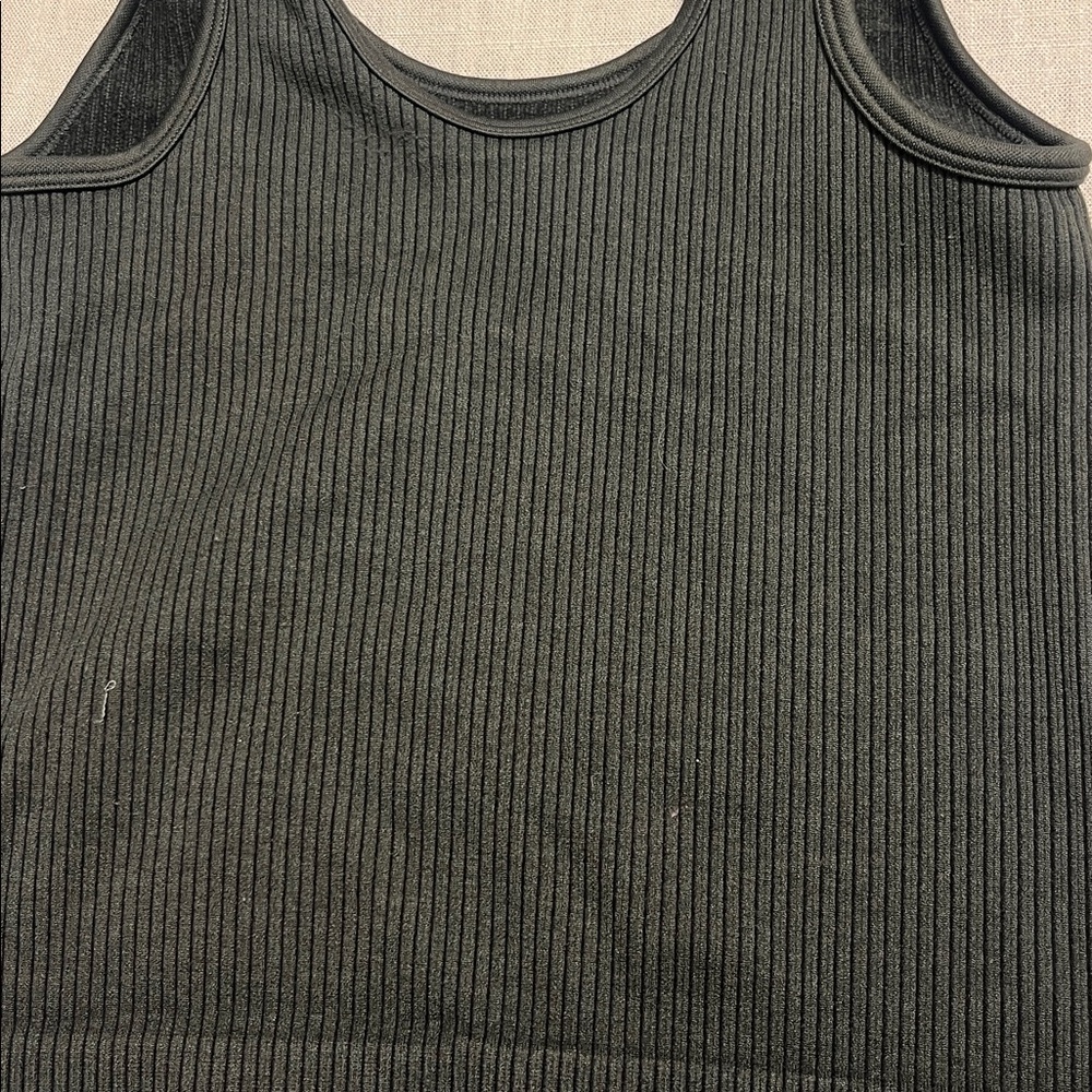 Hunter green Ribbed Tank Top - Picture 3 of 4